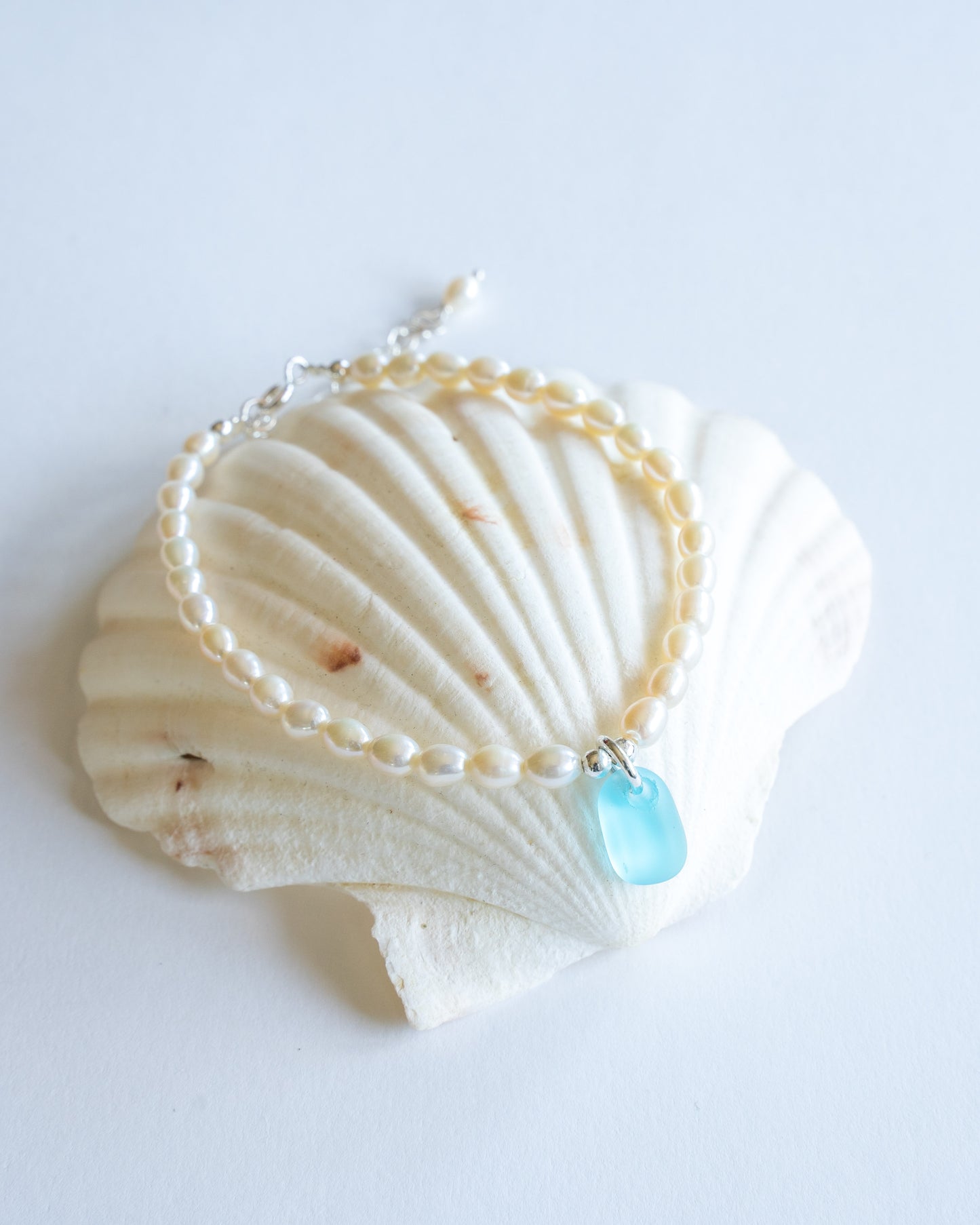 Bella Sea Glass and Pearl Bracelet in Sterling Silver