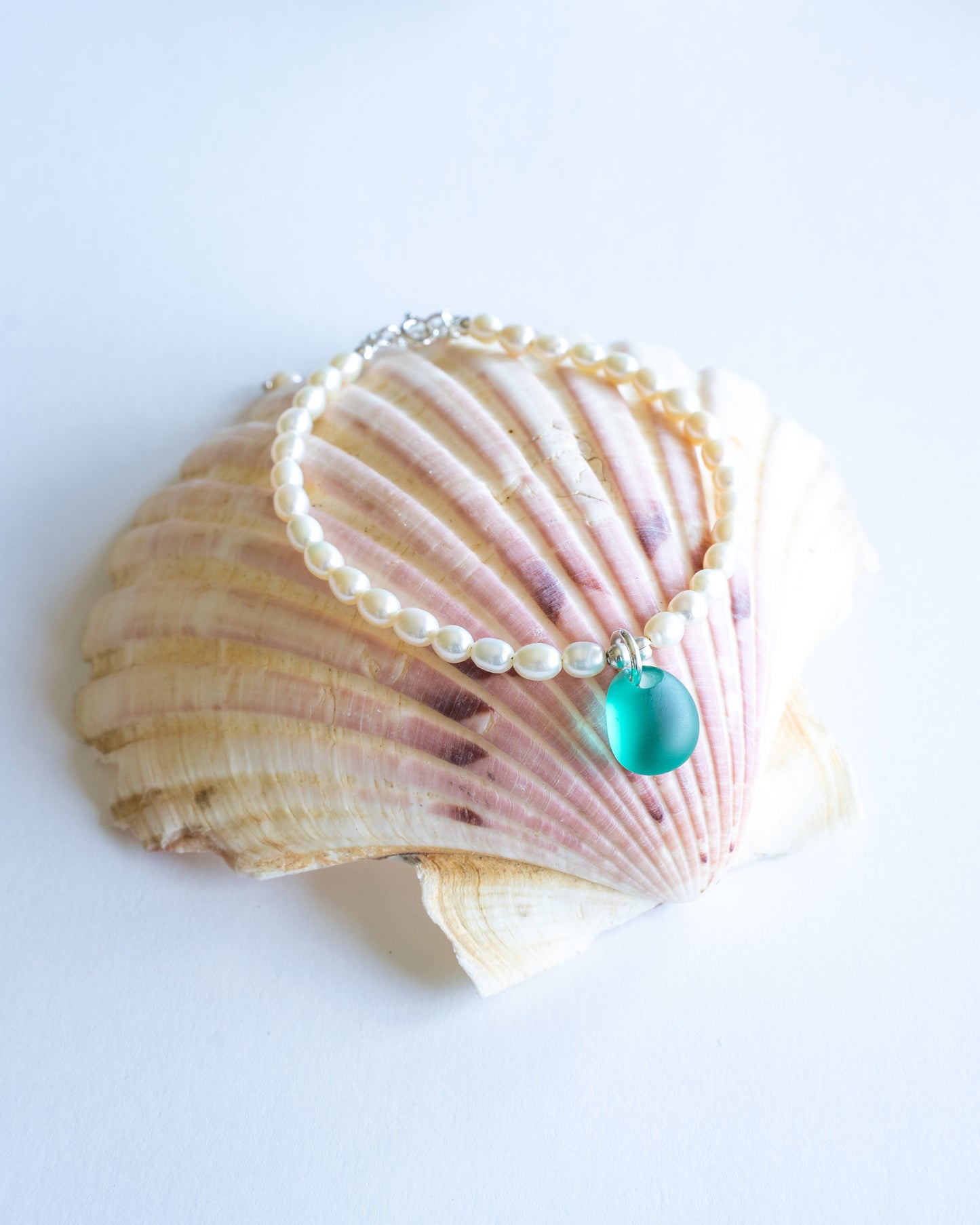Bella Sea Glass and Pearl Bracelet in Sterling Silver
