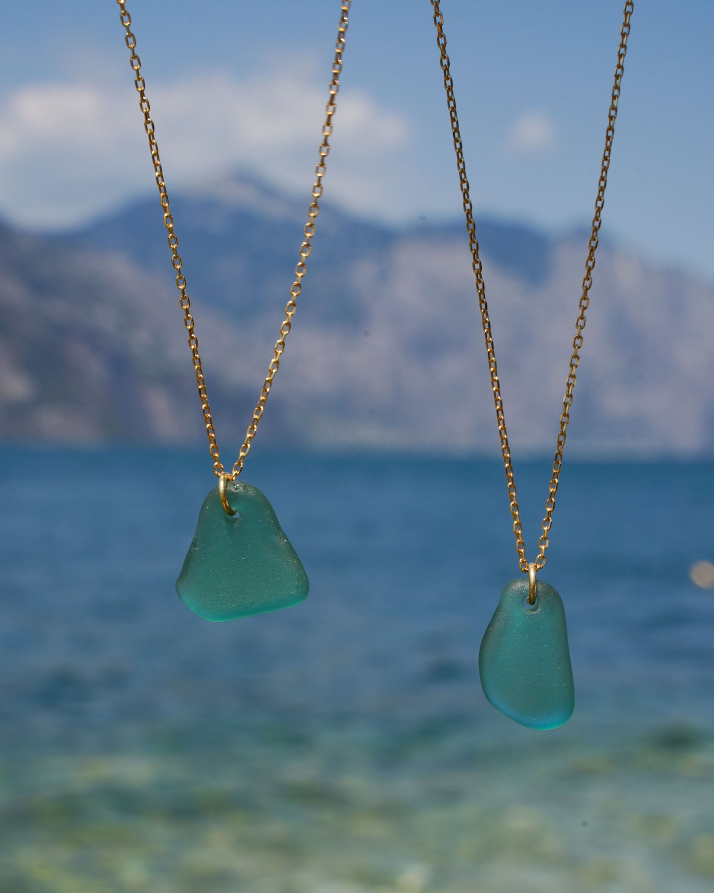 Collana Vela in vetro di mare placcato oro 18K 